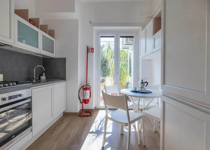 Apartament Retreat Near The Appian Way & Catacombs Rzym