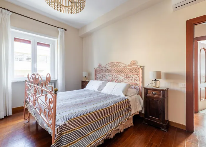Retreat Near The Appian Way & Catacombs Apartament
